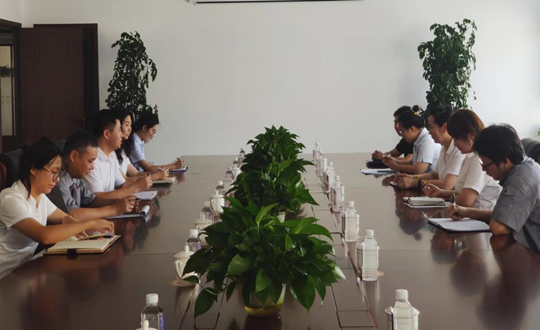 5. 康养合作公司组织召开上半年《K8凯发视野》撰稿、投稿工作总结会_副本.png